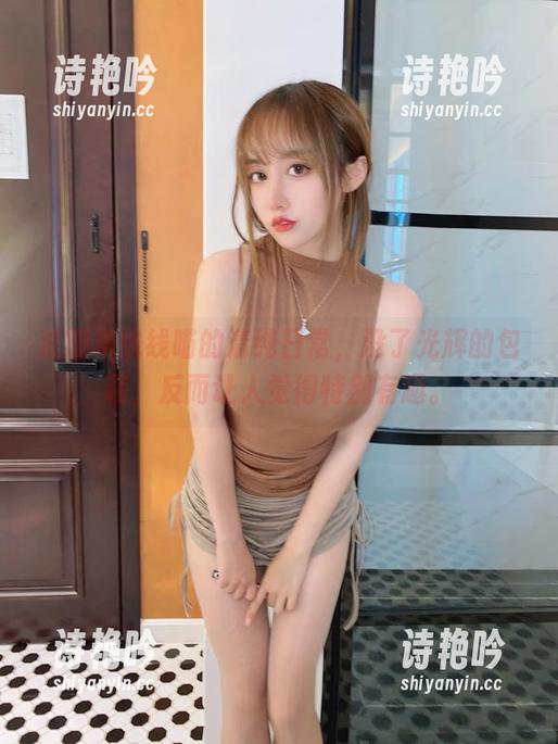 过期米线线喵的清纯日常，没了光辉的包装，反而让人觉得特别有趣。