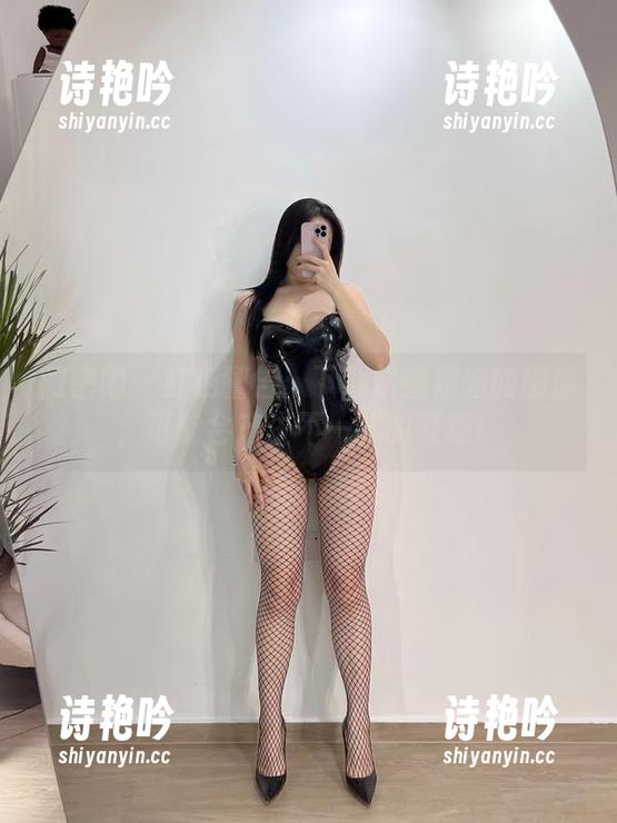 铁锤姐姐 微密圈 - 红色警告:下载铁锤姐姐的剧情,可能会产生不一样的联想!