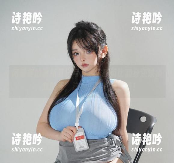阿寨寨的最新夏日写真集，翻页比翻身还过瘾，我的天，这构图简直辣眼睛！