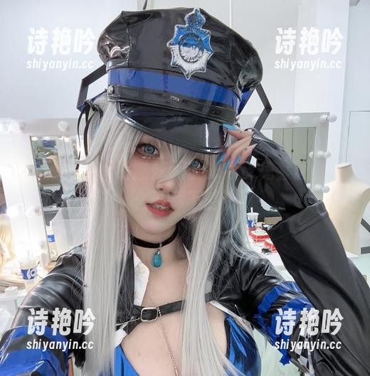 阿薰kaOri的酷炫无圣光漆皮兔套图，怎么看都不够！