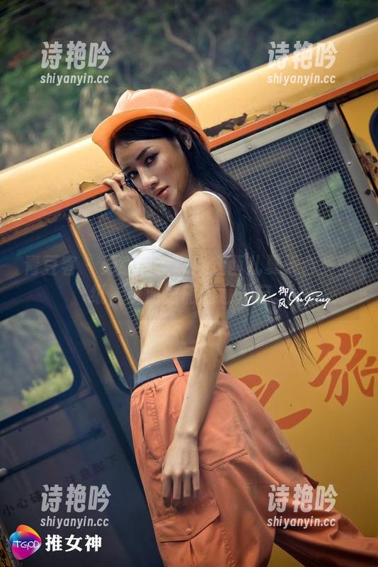 青豆客 - 无意间发现！婕西儿夏天合集壁纸，梦游之旅随意开启。