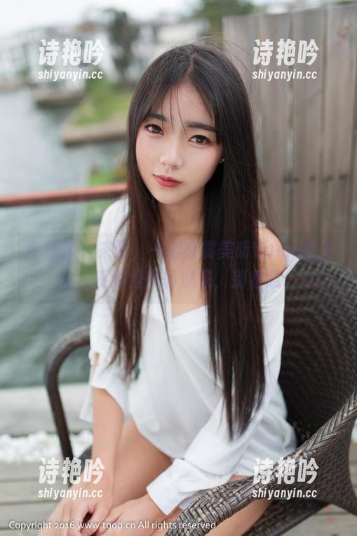 青豆客-美昕Yumi 青豆客 - 来吧,一起欣赏美昕Yumi的灰丝,资源慢慢转过来,别着急。
