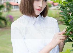 魅妍社 - Wendy智秀的圣诞，网盘里藏了个软糖，来下载吗？